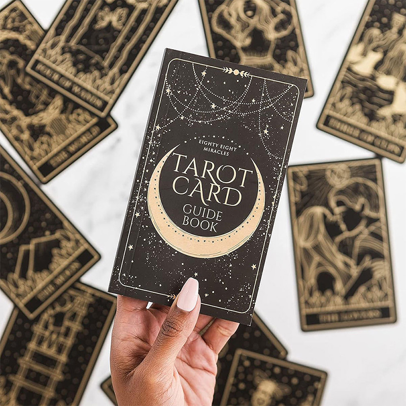 Jeu de cartes de tarot de luxe en feuille d’or