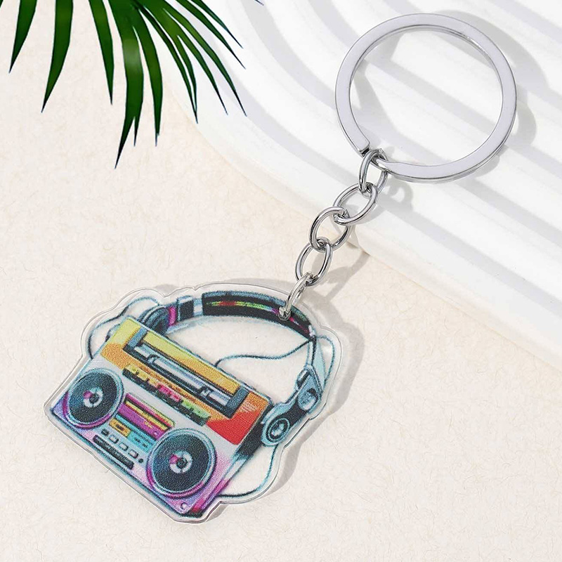 Ensemble de porte-clés en acrylique rétro vintage avec des designs électroniques classiques